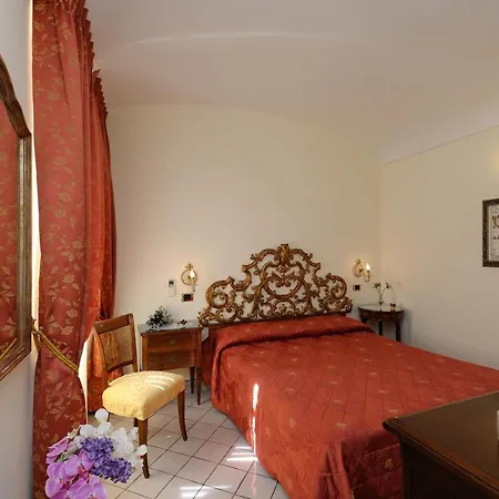 Pensjonat Old Square & , 73 Steps From The Street Amalfi