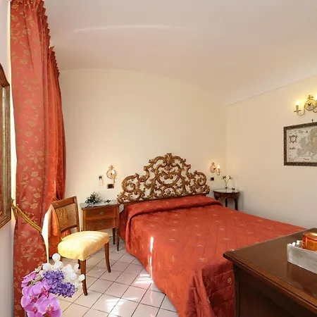 Pensjonat Old Square & , 73 Steps From The Street Amalfi